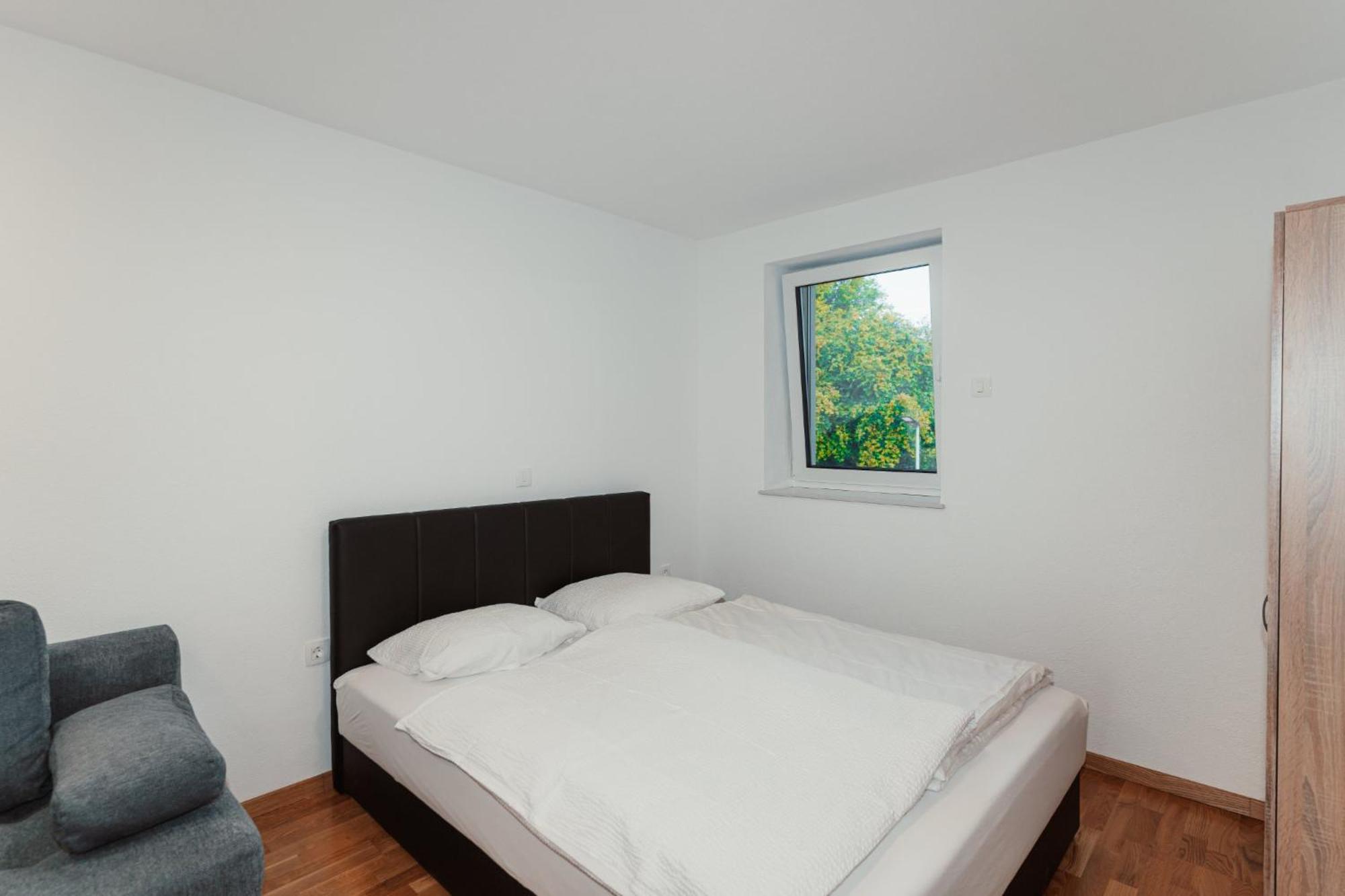 Apartment Apartmaji Laznik *